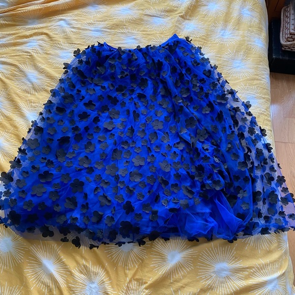 Maeve Floral Tulle Midi Skirt - small - Picture 2 of 3